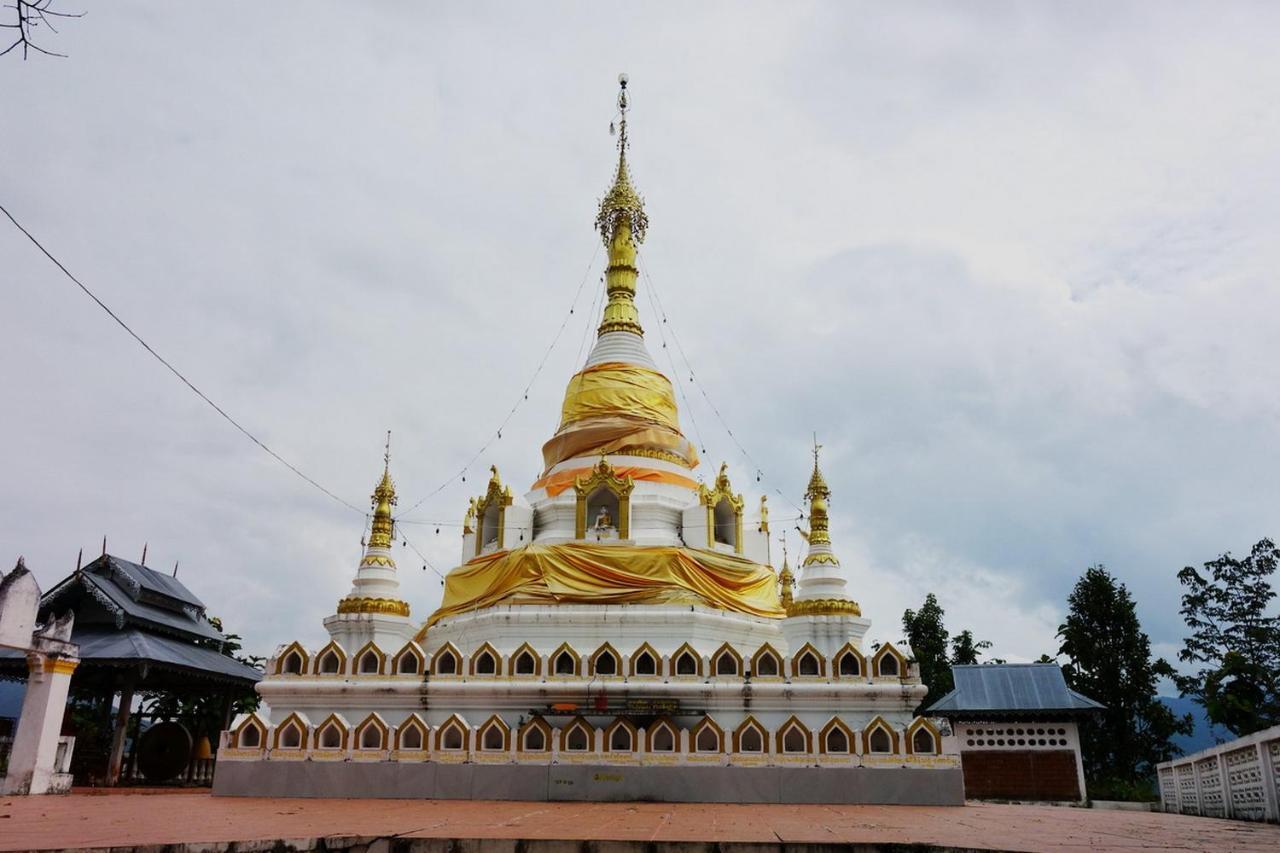 Oyo 359 Golden Nakara Place Chiang Saen Esterno foto