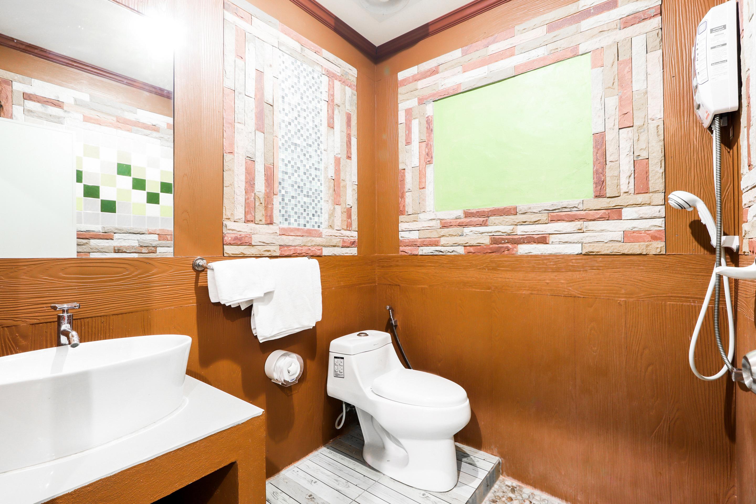 Oyo 359 Golden Nakara Place Chiang Saen Esterno foto