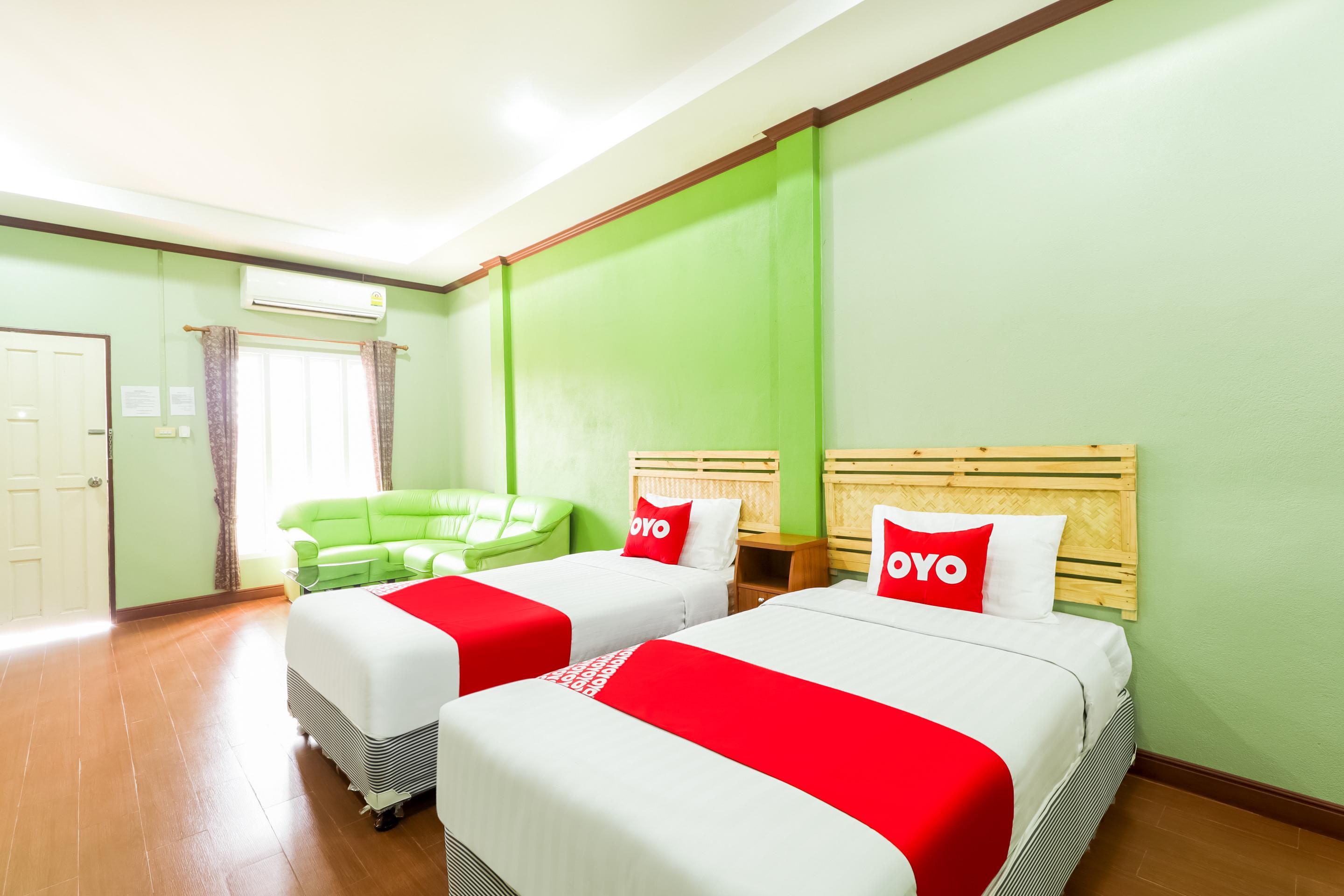Oyo 359 Golden Nakara Place Chiang Saen Esterno foto
