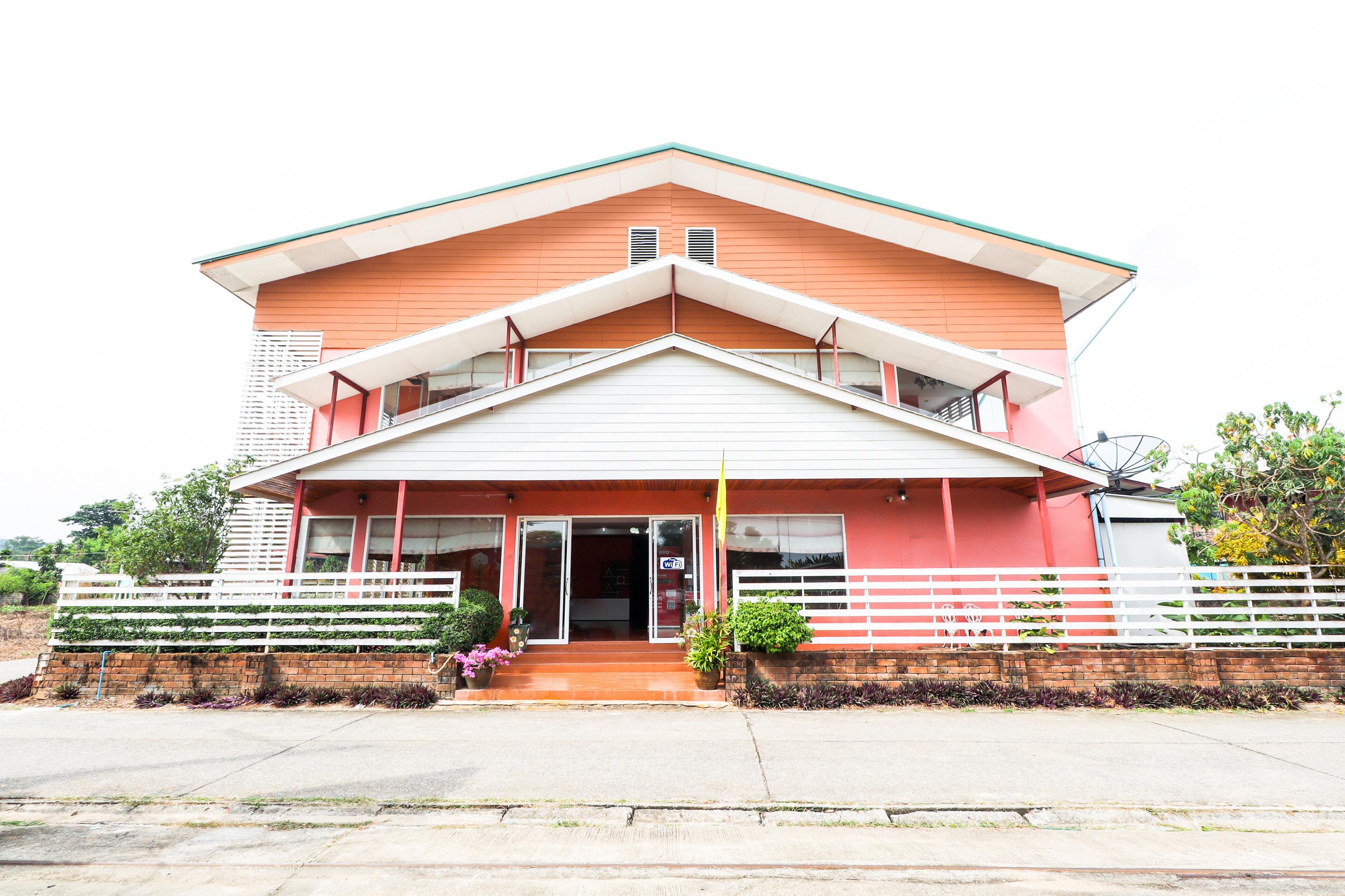 Oyo 359 Golden Nakara Place Chiang Saen Esterno foto