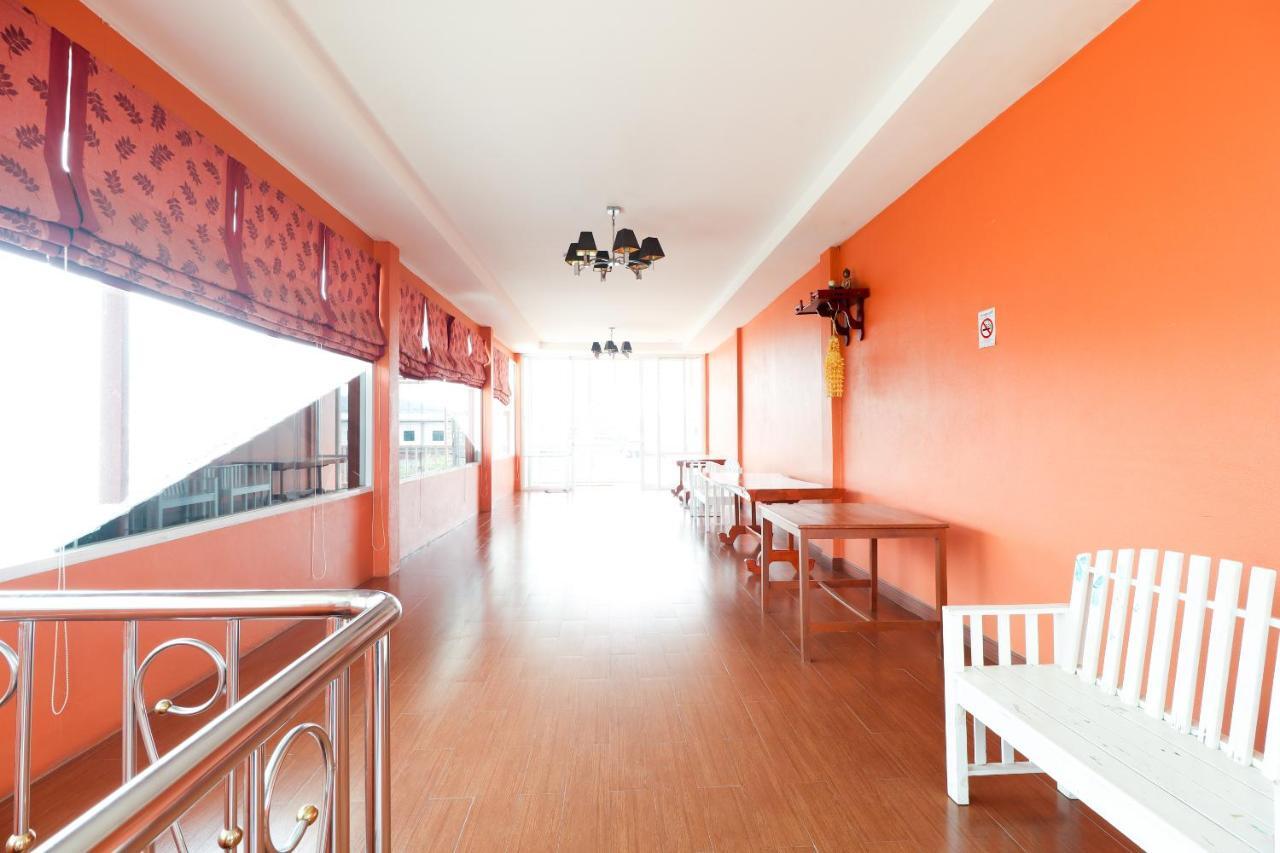 Oyo 359 Golden Nakara Place Chiang Saen Esterno foto
